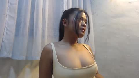 Isabell online show from May 18, 9:09 pm