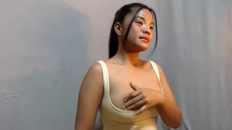 Isabell online show from May 28, 9:23 pm
