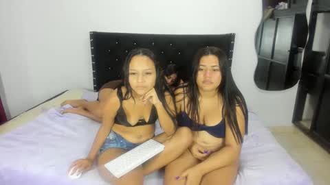 isabell_6969 online show from November 19, 3:50 am