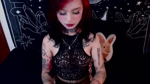    online show from December 28, 11:48 pm