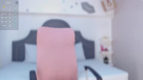 Isa  online show from December 27, 4:43 pm