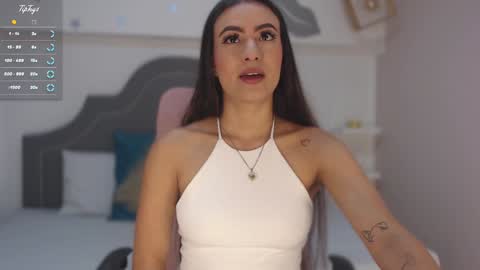 Isa  online show from January 14, 3:57 pm