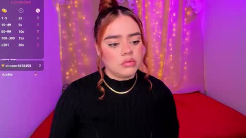 Snapshot of isabella_arias1 chatting on February 14, 9:06 am Isabella Arias online show from February 14, 9:06 am