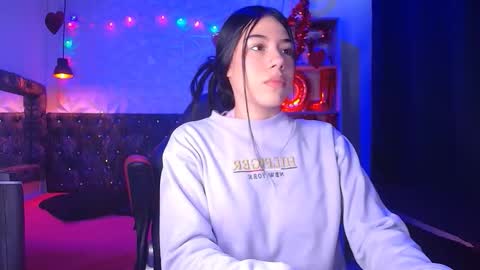 isabella dl online show from February 26, 12:14 pm
