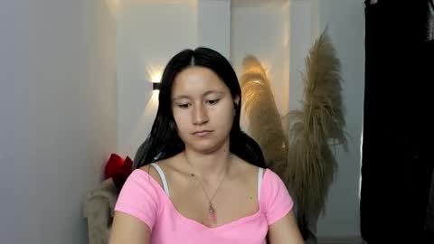 Snapshot of isabella_grace18 chatting on March 25, 2:01 pm Isabella online show from March 25, 2:01 pm