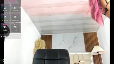 isabella_haddad online show from December 19, 9:44 pm