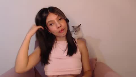 ISABELLA online show from December 10, 1:32 am