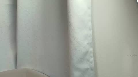 isabella_luxet online show from July 27, 11:28 am