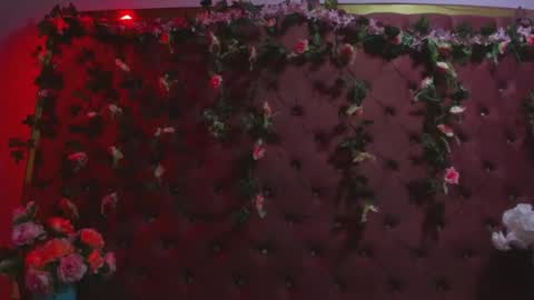 Snapshot of isabella_mora_ chatting on June 14, 3:52 am Isabella online show from June 14, 3:52 am