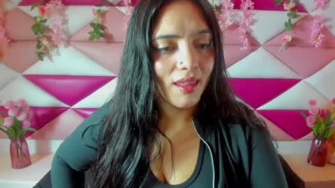 Snapshot of isabella_mora_ chatting on July 2, 3:34 am Isabella online show from July 2, 3:34 am