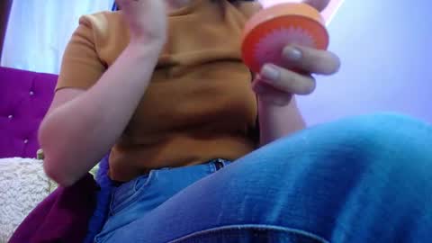 Snapshot of isabella_nice_ chatting on September 9, 3:11 pm abby online show from September 9, 3:11 pm