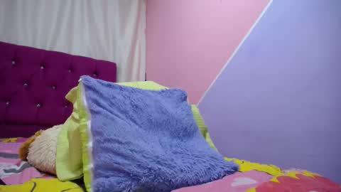 Snapshot of isabella_nice_ chatting on September 26, 12:47 am abby online show from September 26, 12:47 am