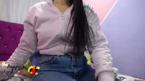 Snapshot of isabella_nice_ chatting on November 19, 4:40 pm abby online show from November 19, 4:40 pm