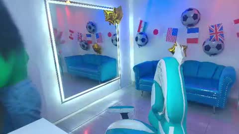 Isabella  online show from July 10, 7:16 pm