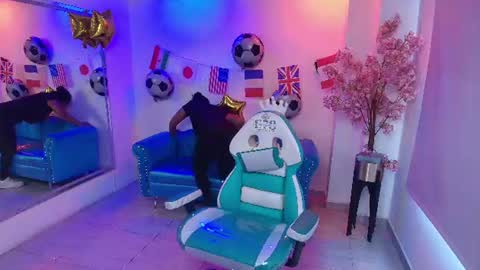Isabella  online show from July 13, 7:49 pm
