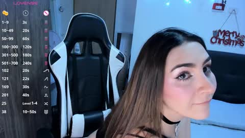 Isabella Sea online show from December 15, 12:40 am