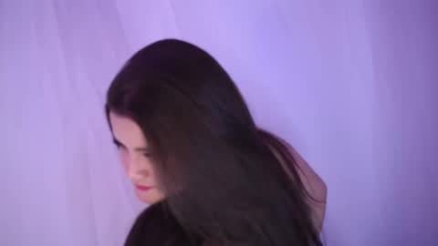 Isabella White online show from February 21, 11:43 pm