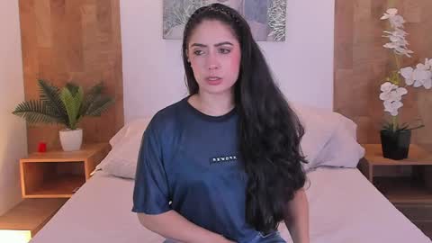 isabella_winkler online show from March 31, 11:21 am