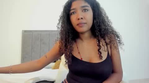 isabella online show from September 27, 12:10 pm