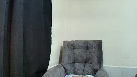 Isabella online show from July 14, 6:07 am