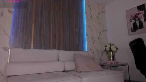 Snapshot of isabellaalen chatting on June 12, 3:05 am Isabella online show from June 12, 3:05 am