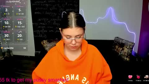 isabellabler online show from November 7, 7:19 am