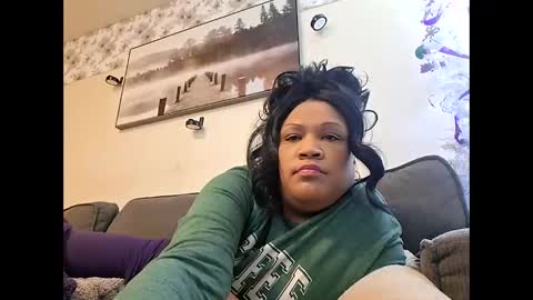 Snapshot of isabellacloverlove chatting on December 18, 7:25 am Isabella online show from December 18, 7:25 am