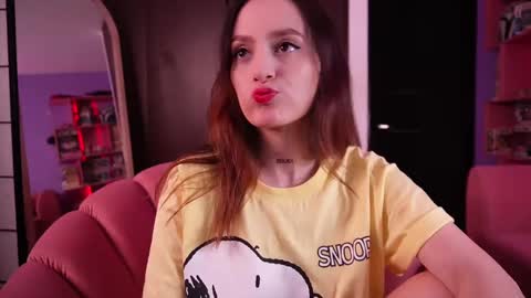 isabellacrz online show from December 6, 5:09 am