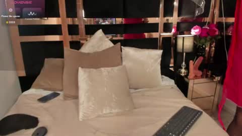 Snapshot of isabellaivyy chatting on July 31, 4:56 am Isabella online show from July 31, 4:56 am