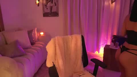 ISABELLA  online show from July 2, 2:34 pm