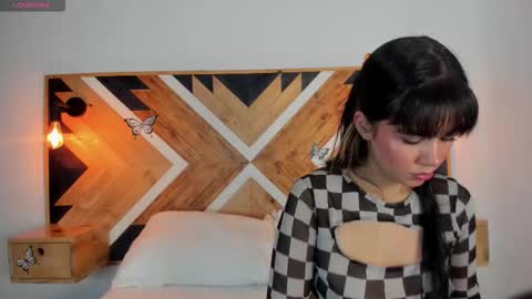 Isabella  online show from September 15, 12:38 pm