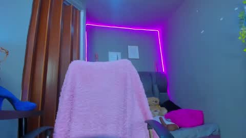 Isabella anal squirt latina colombian paisa online show from September 10, 9:15 pm