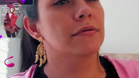 Snapshot of isabellarous_2026 chatting on July 29, 7:23 pm isabellarous online show from July 29, 7:23 pm