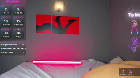 Isabella online show from January 9, 1:39 am