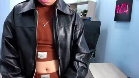 isebella online show from June 29, 2:17 pm