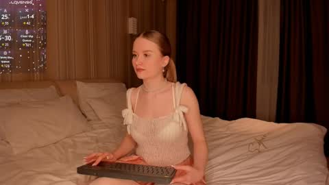 Bella online show from February 9, 3:45 pm