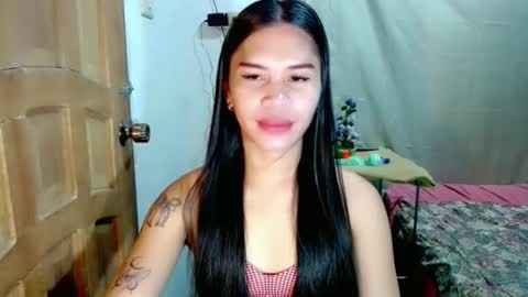 Snapshot of isabelle_amore chatting on March 16, 12:53 pm Ysa online show from March 16, 12:53 pm