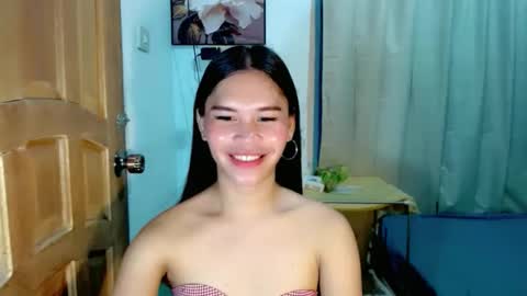 Snapshot of isabelle_amore chatting on April 5, 4:53 am Ysa online show from April 5, 4:53 am