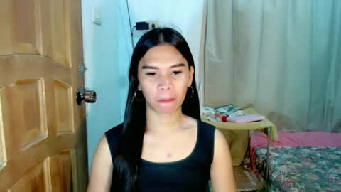 Ysa online show from June 18, 8:13 pm