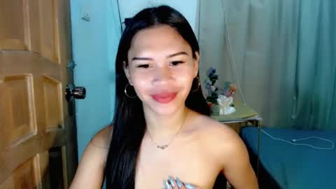 Ysa online show from July 12, 1:07 am