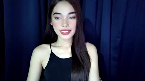 Isabelle online show from April 23, 3:58 pm