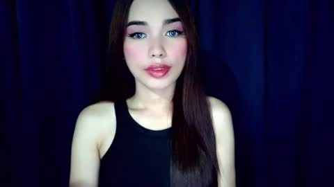 Snapshot of isabelle_willis chatting on July 19, 6:06 am Isabelle online show from July 19, 6:06 am