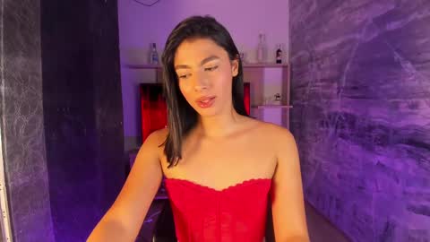 Snapshot of isabellefoxx chatting on March 1, 11:47 pm Isa online show from March 1, 11:47 pm