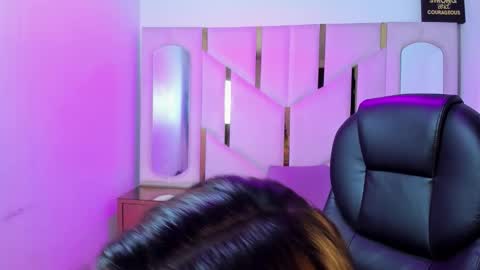 Snapshot of isabellrodriguez18 chatting on March 14, 4:18 am isabellrodriguez18 online show from March 14, 4:18 am