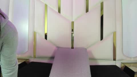 Snapshot of isabellrodriguez18 chatting on March 24, 3:00 am isabellrodriguez18 online show from March 24, 3:00 am