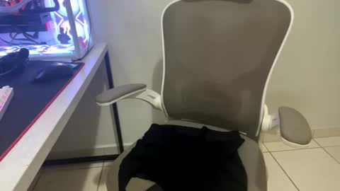 isabelly08ty online show from July 24, 1:03 am