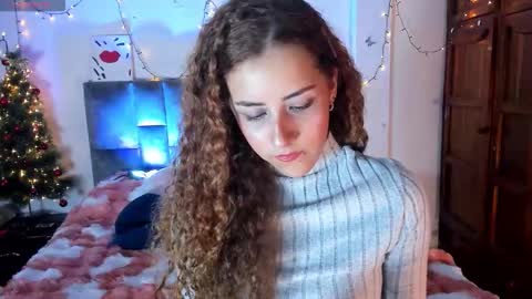 Snapshot of isangel_ chatting on December 20, 3:46 am Isabela online show from December 20, 3:46 am