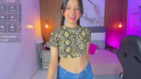 ISABELLA online show from June 19, 6:45 pm