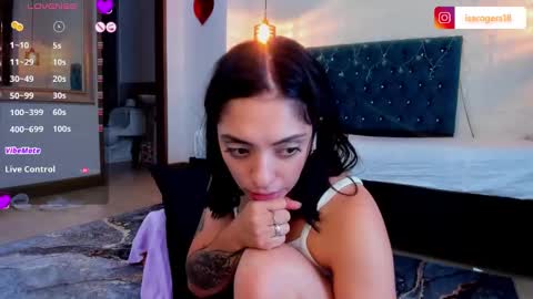 isabel  online show from March 11, 2:51 pm