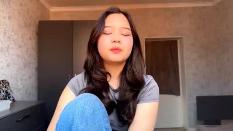 isascullark online show from February 9, 6:39 am